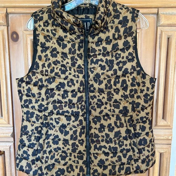 Womens vest - Picture 1 of 1